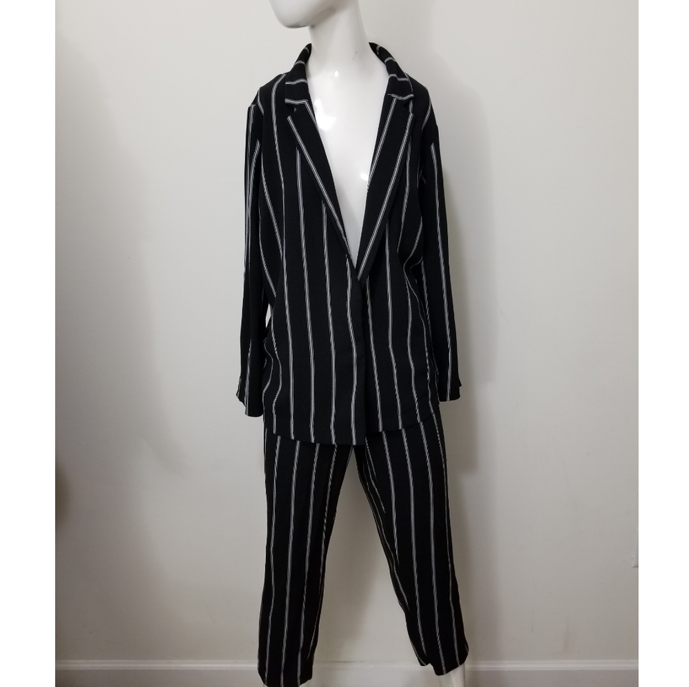 H&M Black Pinstripe Pant Suit